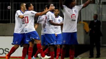 Imagem Bahia faz dever de casa, vence o inter e abre quatro pontos do Z-4