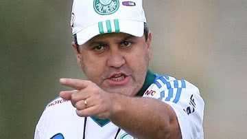 Imagem Gilson Kleina é o favorito para assumir o Vitória