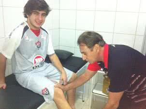 Imagem João Paulo é reprovado nos exames médicos e não fica no Vitória