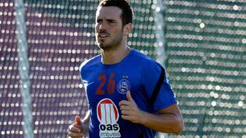 Imagem Lucas Fonseca desfalca o Bahia nos dois próximos jogos do Baianão