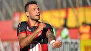 Imagem Luís Alberto não deve ficar no Vitória em 2014