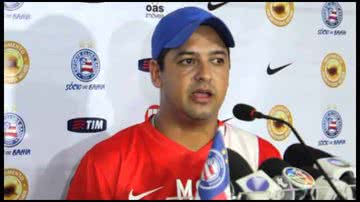Imagem “Foi apenas o primeiro jogo”, ameniza Marquinhos Santos após derrota