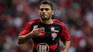 Imagem Maxi Biancucchi deve voltar a atuar pelo Vitória neste domingo