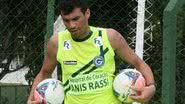 Imagem Após revelar desejo de voltar ao Vitória, Neto Baiano nega retorno