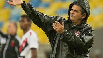 Imagem Fluminense deve investir pesado para tirar Ney Franco do Vitória