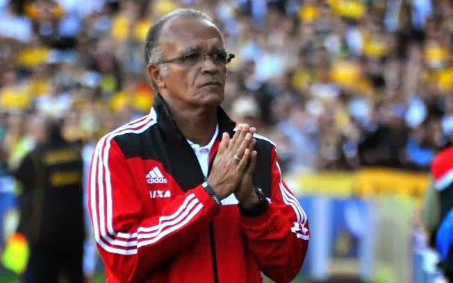 Imagem Demitido do Flamengo, Jayme vai na Gávea cobrar R$ 500 mil de indenizações