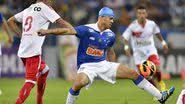 Imagem Cruzeiro goleia o Náutico e segue imbatível na liderança