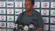 Imagem A faxina continua: Sérgio Araújo, técnico do sub-20, é demitido do Bahia