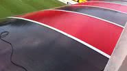 Imagem  Toldo impede visão da imprensa na reabertura do Barradão  