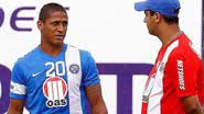 Imagem Uelliton é liberado e está disponível para enfrentar o Fluminense