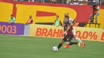 Imagem Em jogo fraco tecnicamente, Vitória e Corinthians empatam sem gols