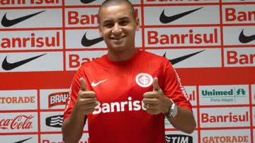 Imagem Atacante do Internacional esteve na mira do Bahia