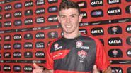 Imagem Volante Luis Gustavo retorna ao Vitória