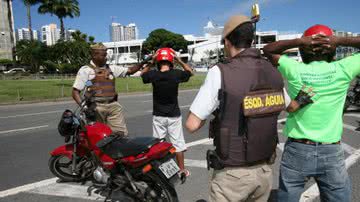 Imagem Operação Águia apreende 87 veículos no fim de semana