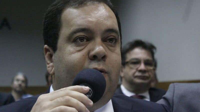 Roberto Viana