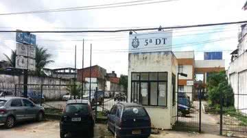 Imagem Policial civil é esfaqueado no pescoço na 5ª Delegacia