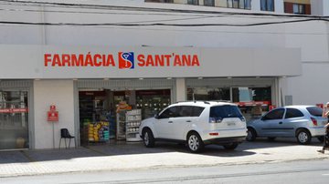 Imagem Bandidos assaltam Farmácia Santana em São Caetano