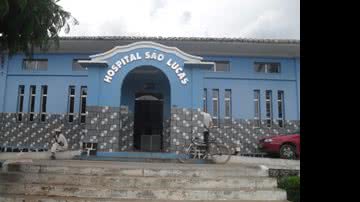 Imagem Briga do prefeito de Poções com inimigo adia solução para Hospital São Lucas