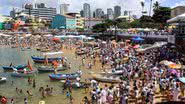Imagem Iemanjá: um mar de flores espera a rainha no Rio Vermelho