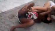 Imagem Vídeo: travestis saem no tapa em Feira de Santana
