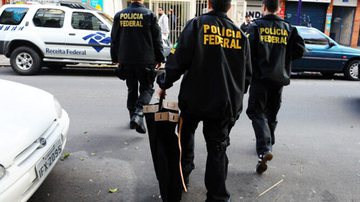 Imagem Empresários são presos em Teixeira de Freitas