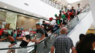 Imagem Grupo agenda rolezinho no Shopping Barra