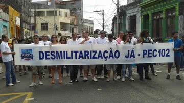 Imagem 2 de Julho: vereador Prisco levanta bandeira de desmilitarização da PM 