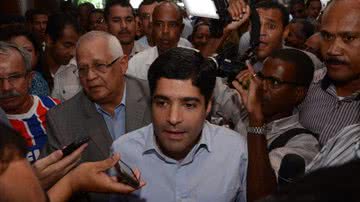 Imagem Em discurso, prefeito ACM Neto esquece governo Wagner