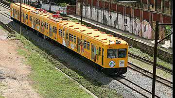 Imagem Trem do subúrbio volta a funcionar parcialmente nesta sexta (31)