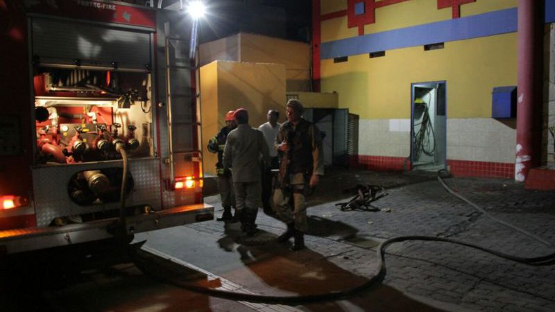 Imagem Incêndio atinge depósito do restaurante Yan Ping na Pituba