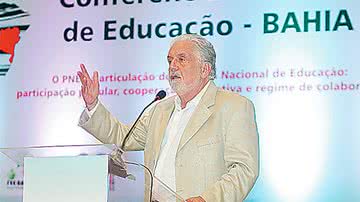 Roberto Viana