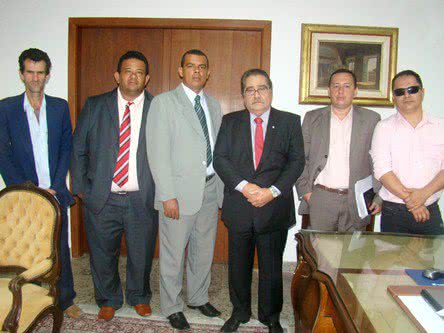 Imagem Vereadores querem acesso a processos contra prefeito de Itaberaba