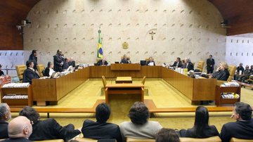 Imagem STF mantém condenação a nove julgados pelo Mensalão