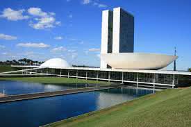 Imagem PEC aprovada pela CCJ deixa STF submetido ao Congresso