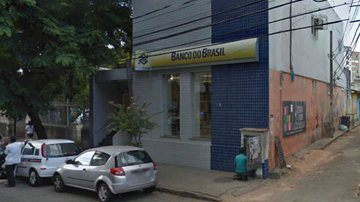 Imagem Bandidos fazem arrastão no Banco do Brasil do Garcia