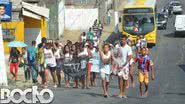 Imagem Moradores bloqueiam BR-324