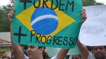 Imagem Feira: Vem Pra FSA pede redução da tarifa de ônibus