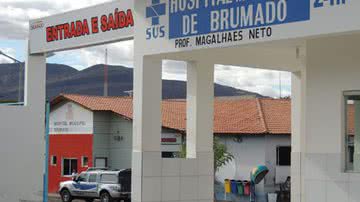 Imagem Brumado: à espera de Solla, prefeito mantém centro cirúrgico fechado