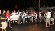 Imagem “Vem pra Rua”: música-tema das manifestações está fora do CD do Rappa