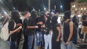 Imagem Confusão na manifestação contra a Copa do Mundo