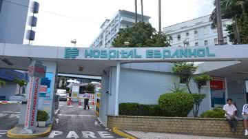 Imagem Funcionários do Hospital Espanhol saem em passeata na Barra