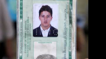Imagem Manifestação: mãe de jovem que caiu passarela aponta “contradições”