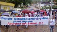 Imagem Mundo Novo: população faz protesto e pede segurança