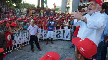 Imagem MST deixa sede do Incra após reunião com o governador