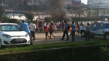 Imagem Protesto em Sete Portas causa longo congestionamento