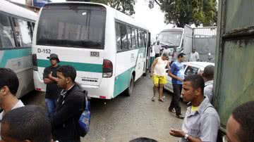 Imagem Briga entre motorista e segurança para transporte alternativo em Salvador