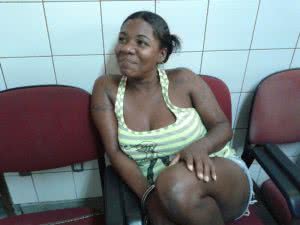 Imagem Mulher diz que já foi presa mais de 70 vezes em Feira de Santana