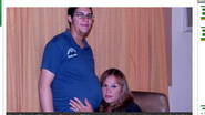 Imagem  Ele é a mãe! À espera do primeiro filho, casal transexual vai se casar 