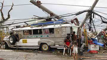 Imagem  Furacão pode ter matado 10 mil nas Filipinas