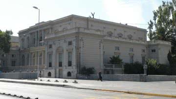 Imagem Dilma esnoba palácio e se hospeda em hotel de luxo no Chile